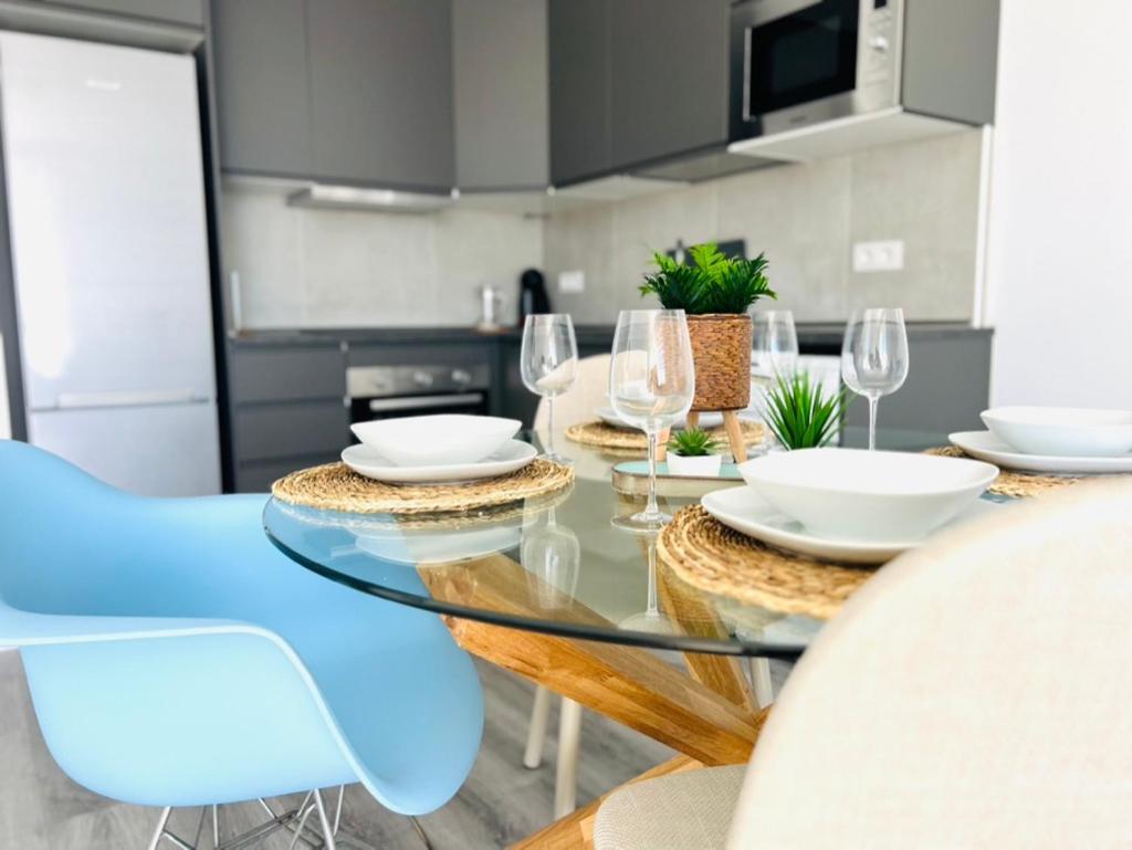 Linares - Playa De Los Cristianos 2 Bed Екстериор снимка