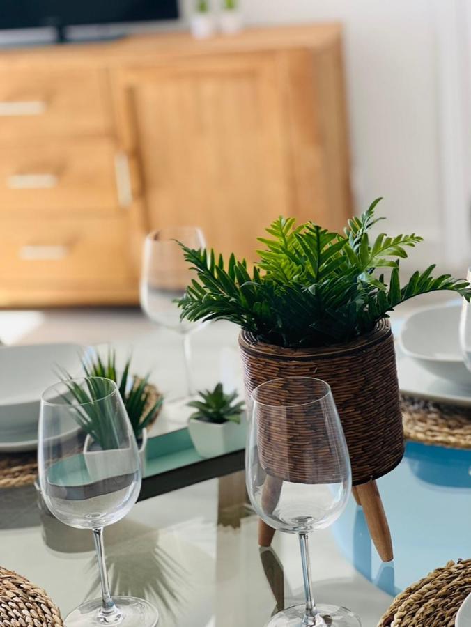 Linares - Playa De Los Cristianos 2 Bed Екстериор снимка