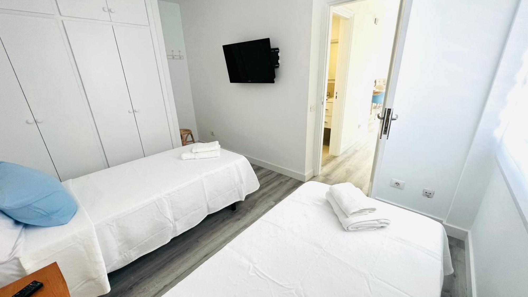 Linares - Playa De Los Cristianos 2 Bed Екстериор снимка
