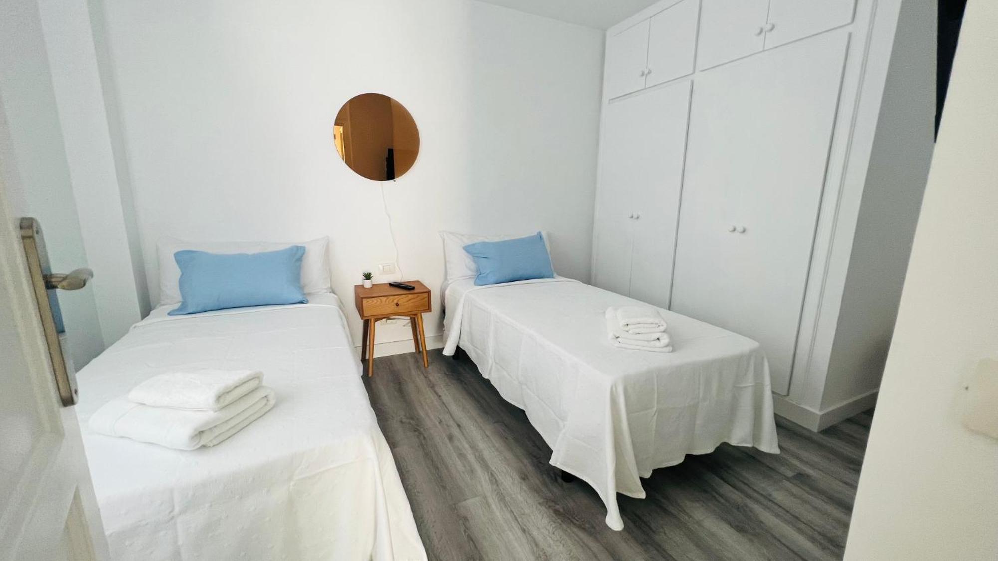 Linares - Playa De Los Cristianos 2 Bed Екстериор снимка