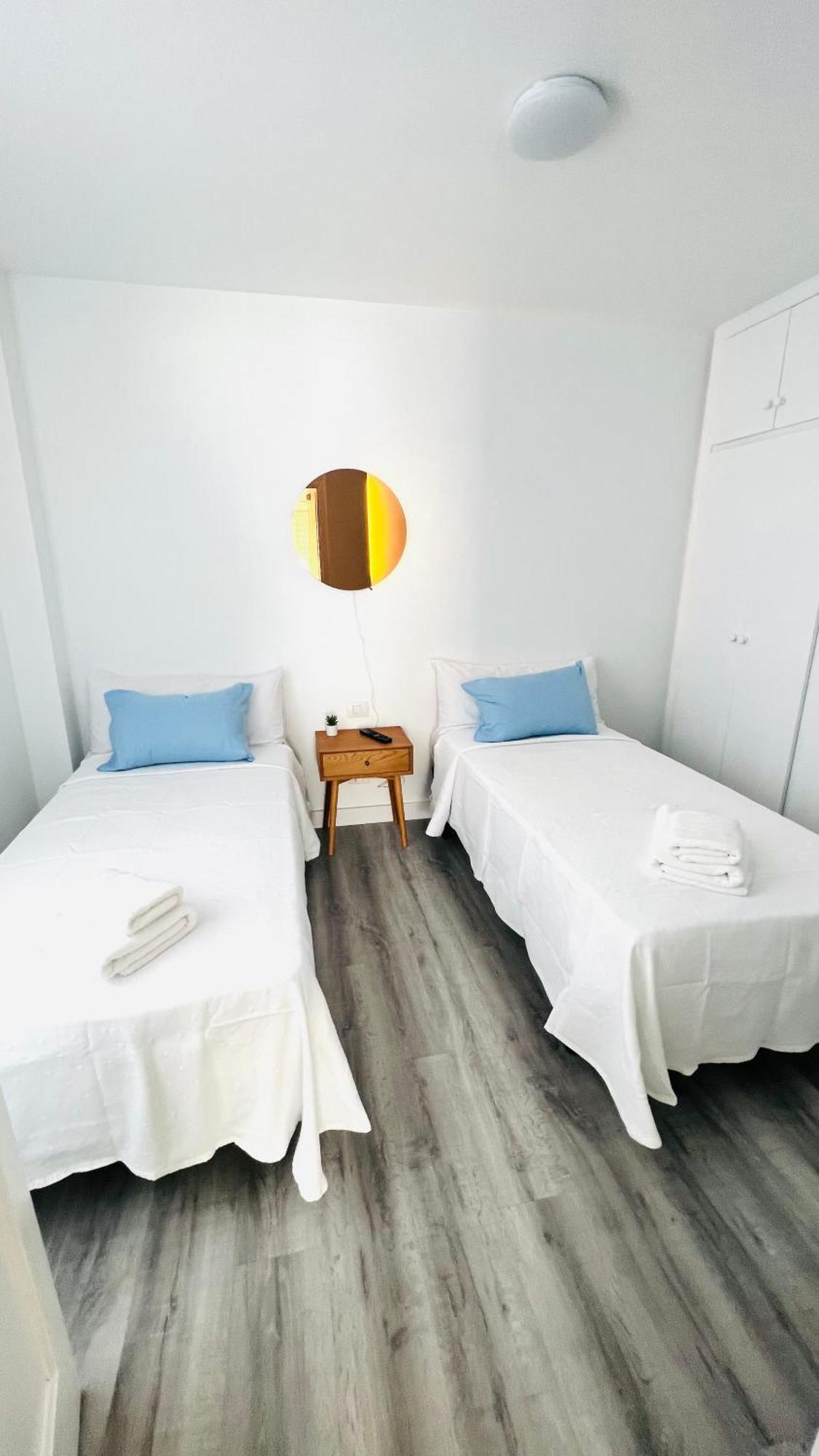 Linares - Playa De Los Cristianos 2 Bed Екстериор снимка